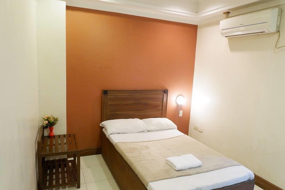 Cozy Inn Iligan エクステリア 写真